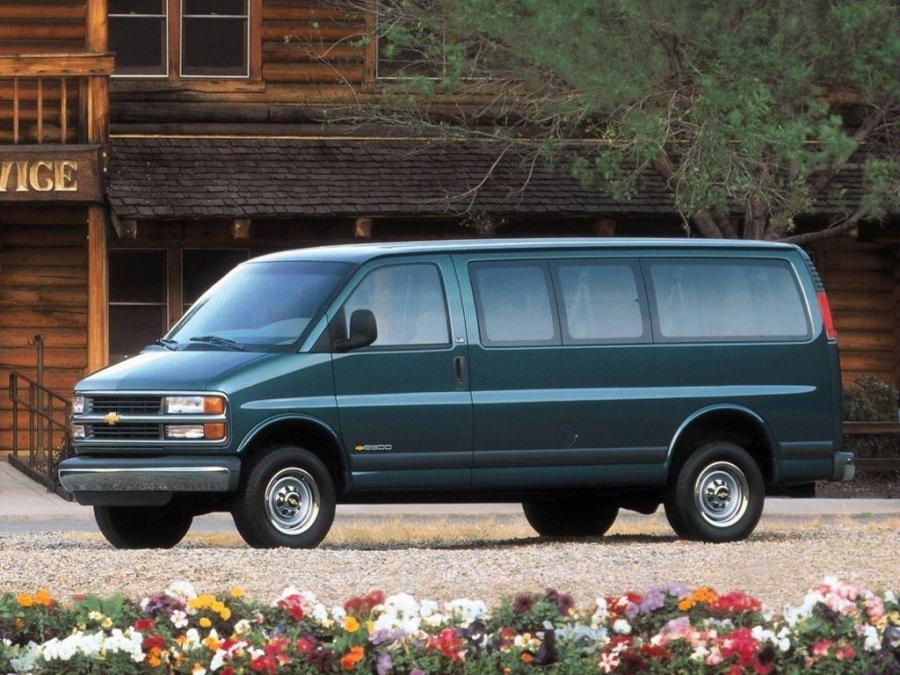  Chevrolet Express 1996 года  (фото 8 из 11)